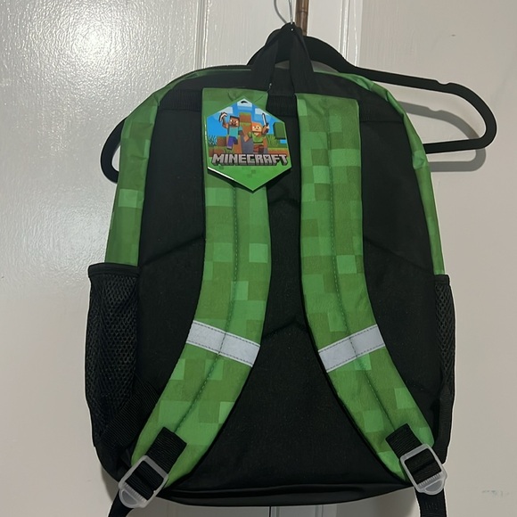 NWT Minecraft Backpack, lunch bag and key chain Set - Picture 5 of 7